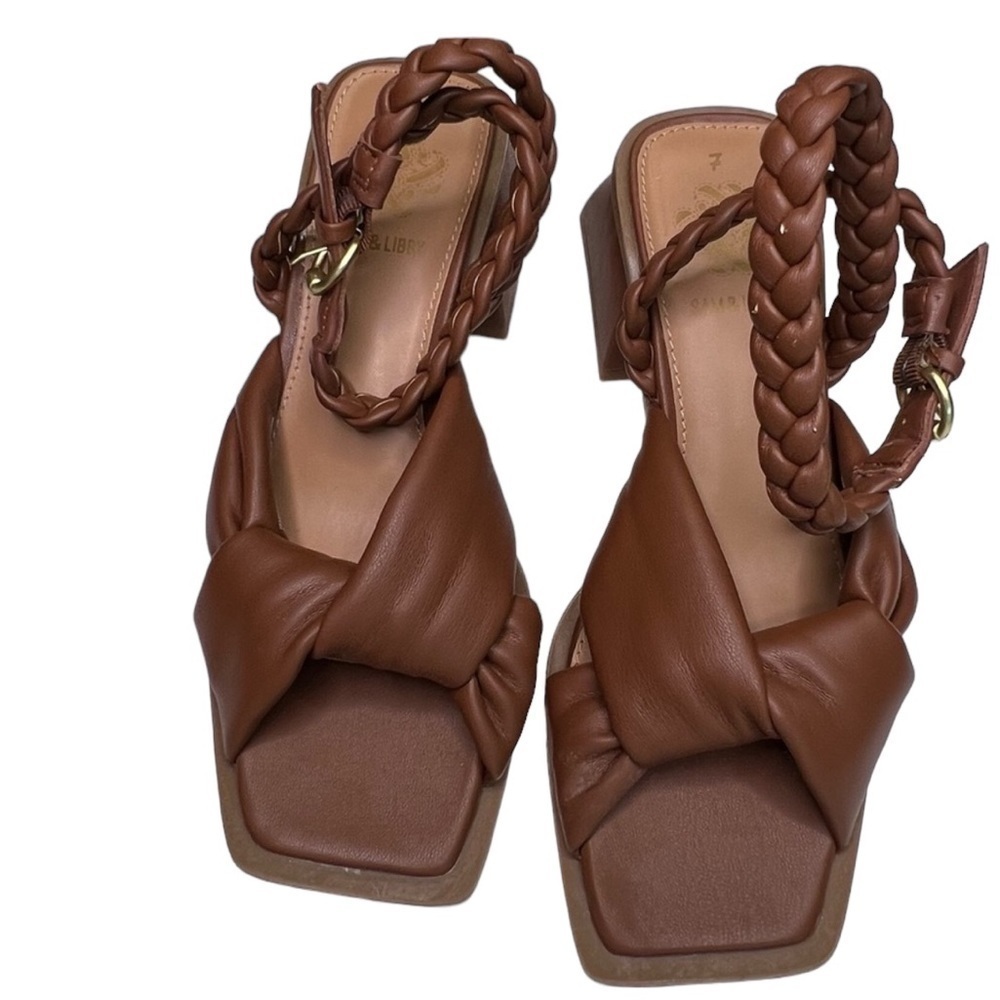 Sam & Libby a tan Ankle Strap Sandals Size 7.   #71